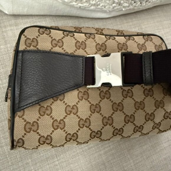 Gucci Beige and Brown Monogram Bag - Picture 4 of 16